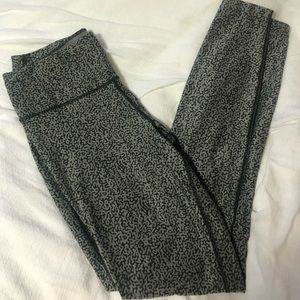 Nike women’s leggings cheetah, size small